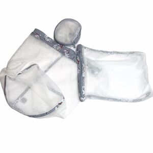 Vera Bradley Lingerie Bag Set of 3- Beary Merry Travel Takes Zip Mesh Polar